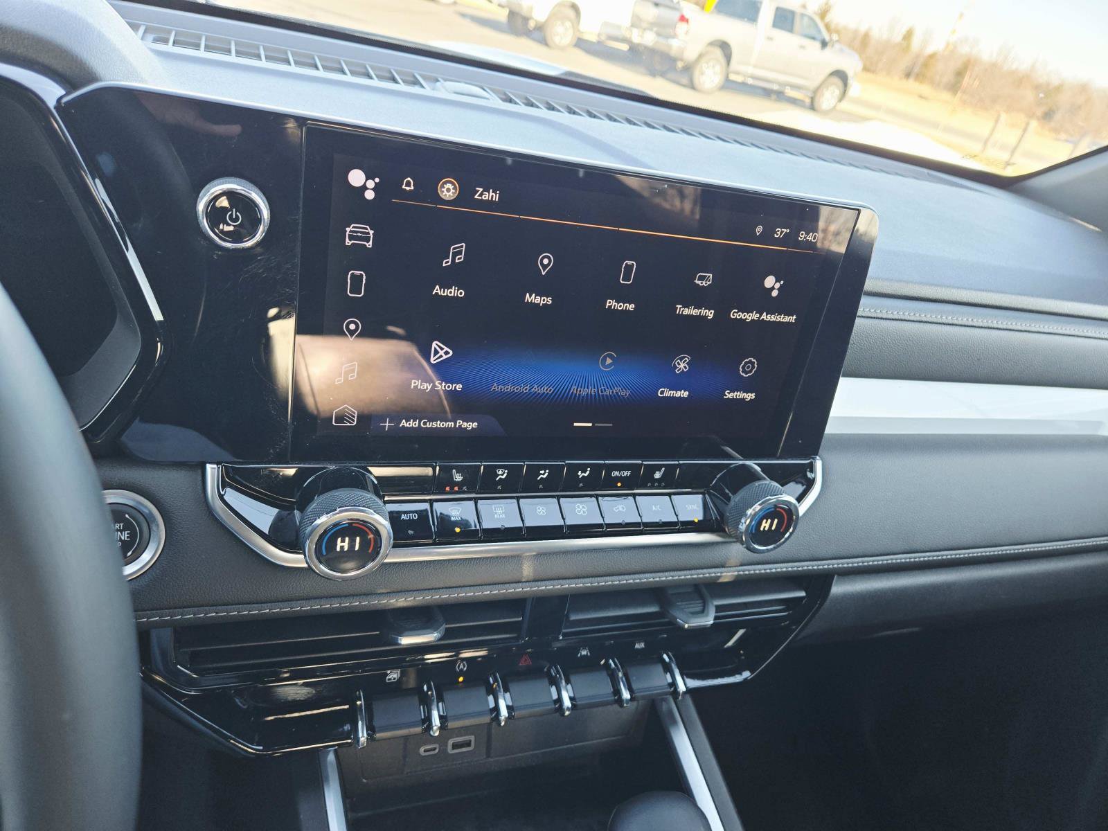 Used 2023 Chevrolet Colorado LT w/ LT Convenience Package II image 26