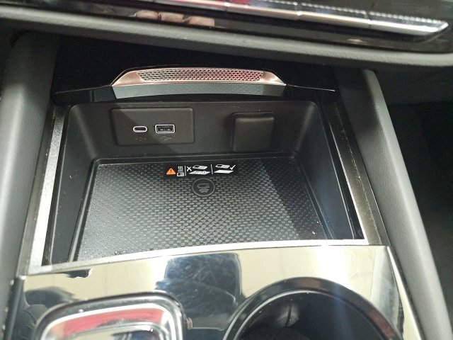 Used 2025 Buick Envision Preferred image 27