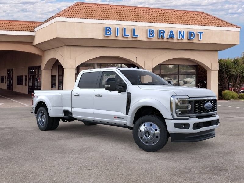 New 2026 Ford F450 Platinum w/ FX4 Off-Road Package