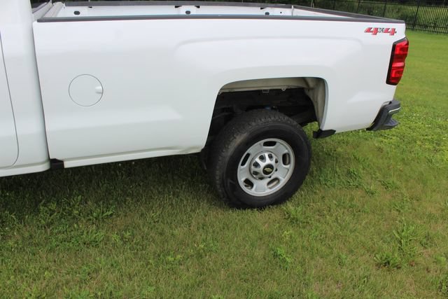 Used 2018 Chevrolet Silverado 2500 W/T w/ WT Convenience Package AWD/4WD image 9
