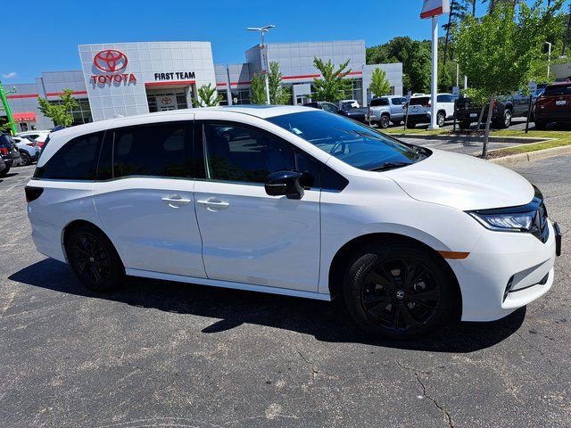 Used 2024 Honda Odyssey Sport image 6