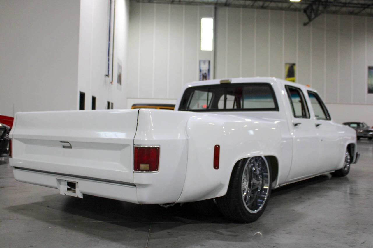 Used 1988 Chevrolet Silverado 3500 2WD Crew Cab image 21