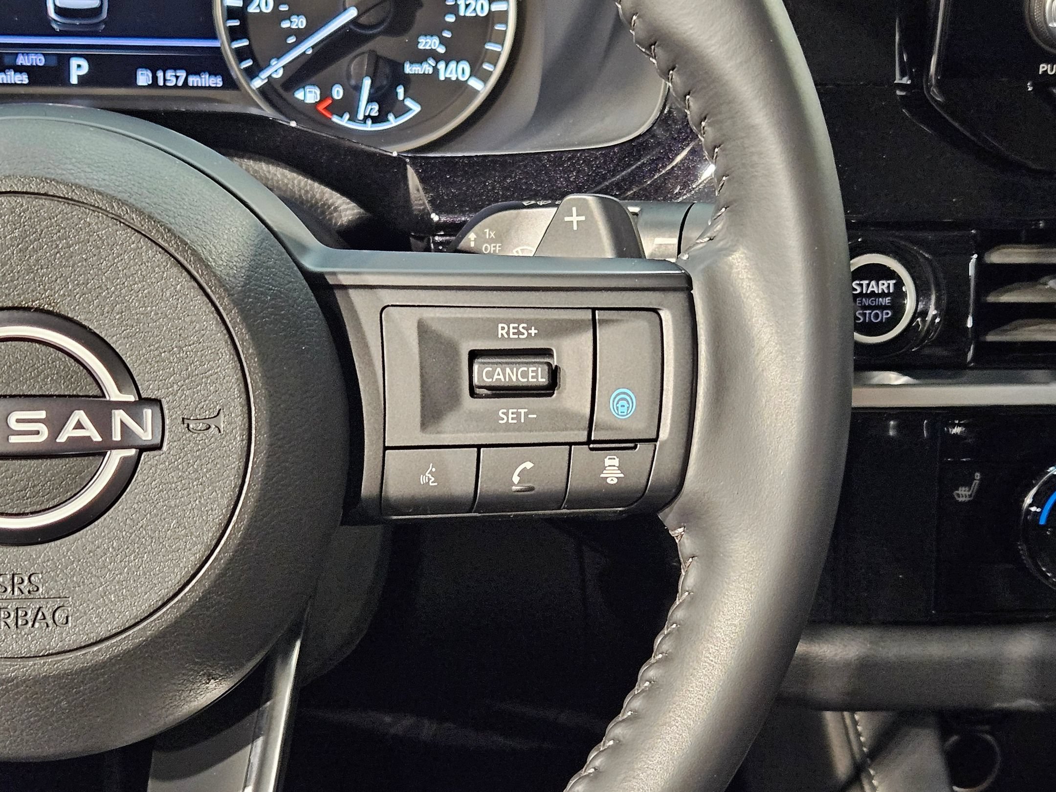 Used 2024 Nissan Pathfinder SV AWD/4WD image 28