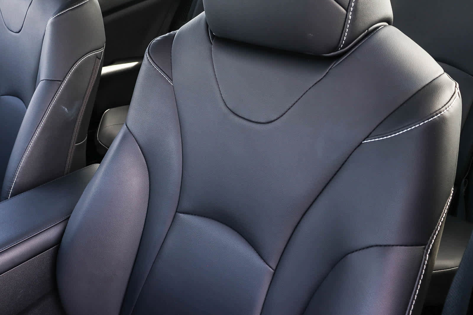 Used 2021 Toyota Prius Prime XLE image 29