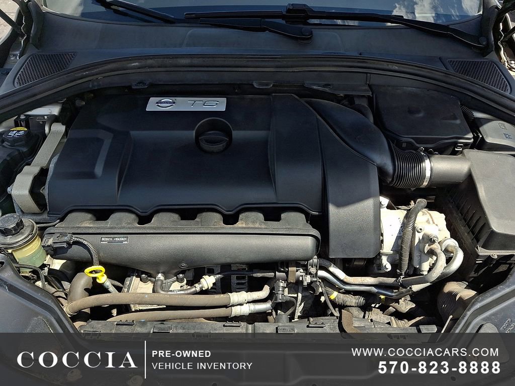 Used 2016 Volvo XC60 T6 Platinum w/ Climate Package AWD/4WD image 27
