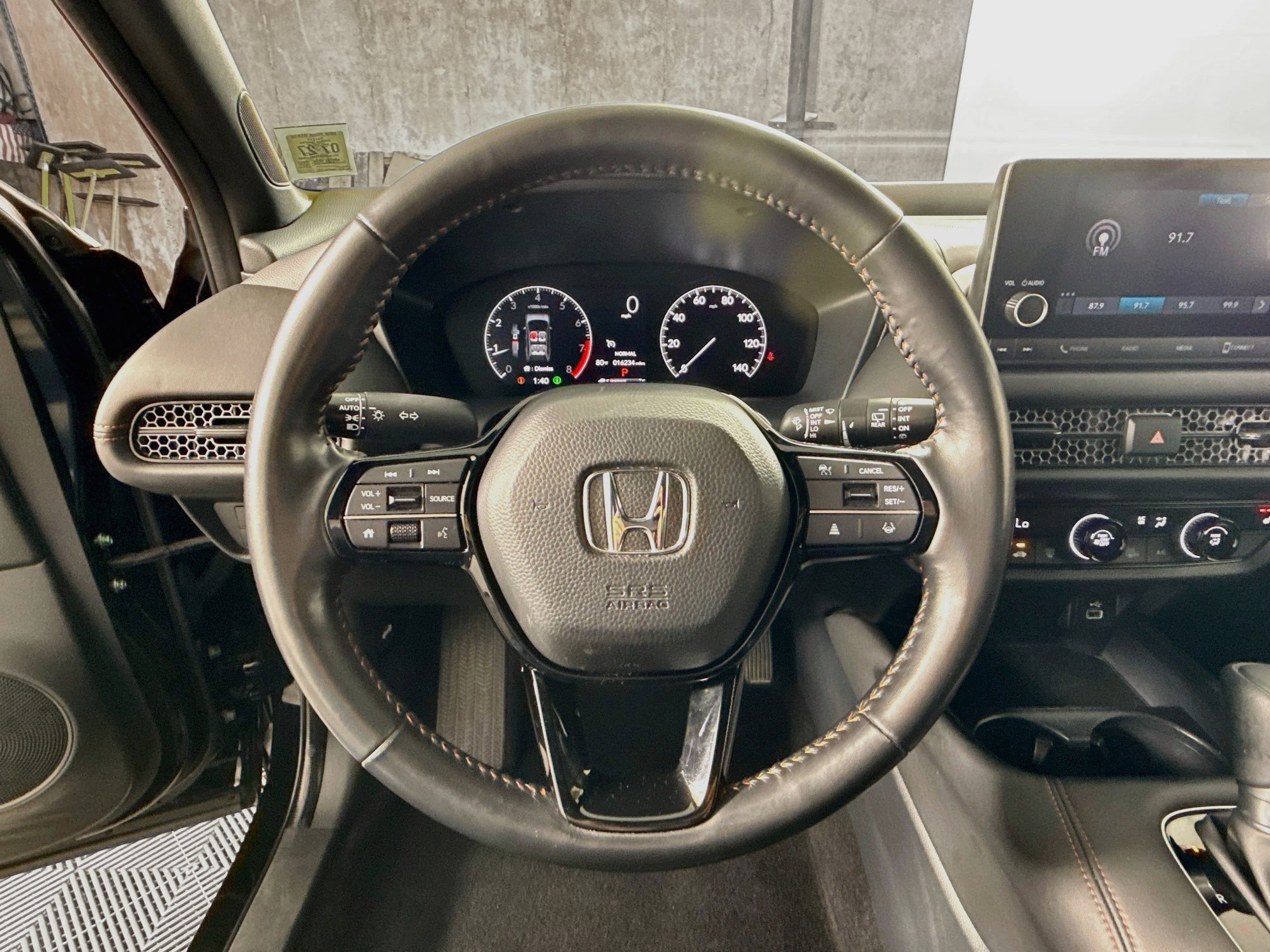 Used 2025 Honda HR-V Sport image 11