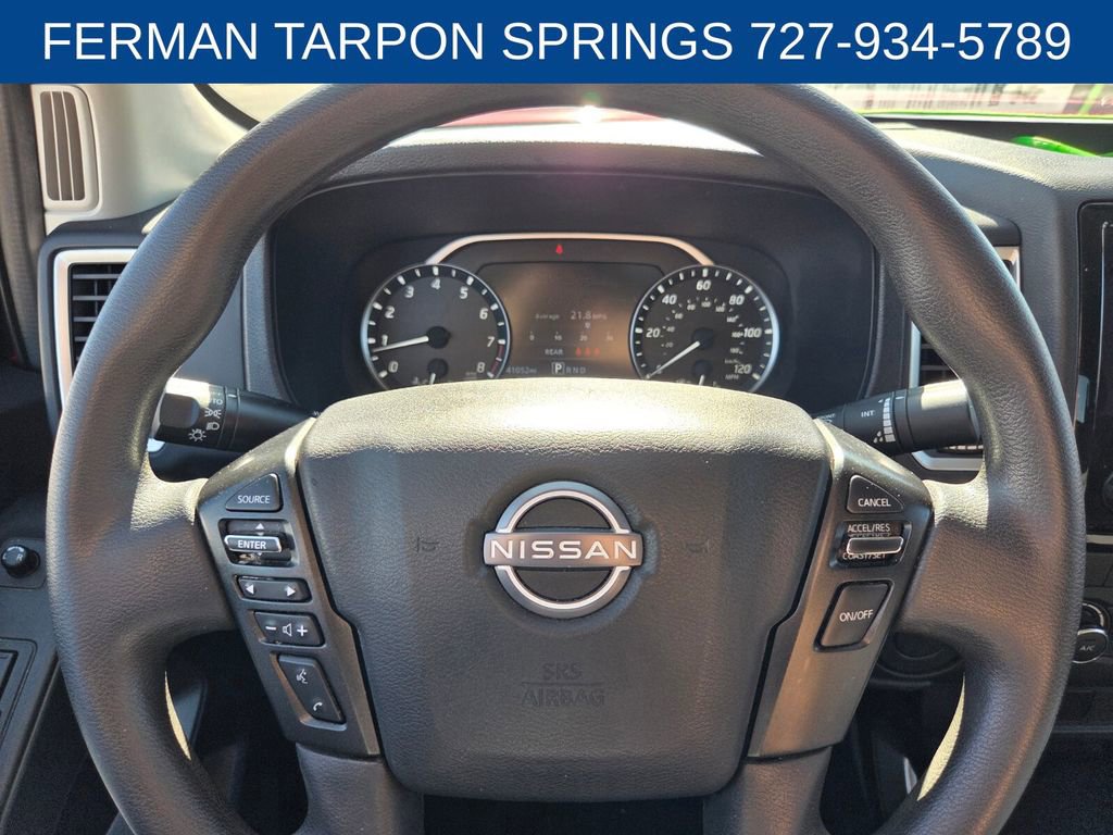 Used 2023 Nissan Frontier SV image 28