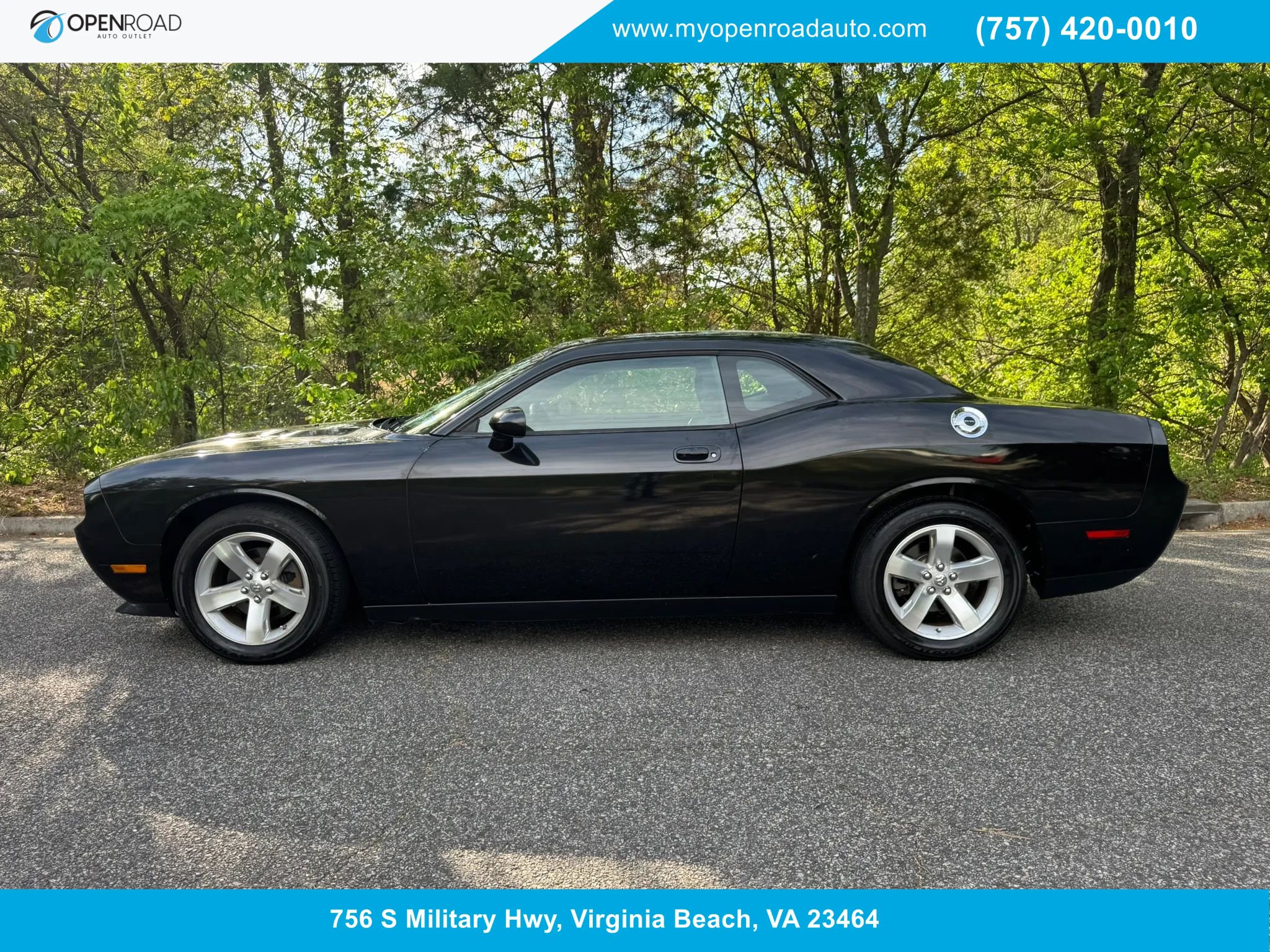 Used 2009 Dodge Challenger SE