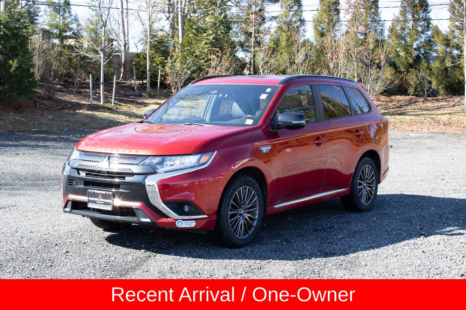Used 2022 Mitsubishi Outlander LE AWD/4WD image 1