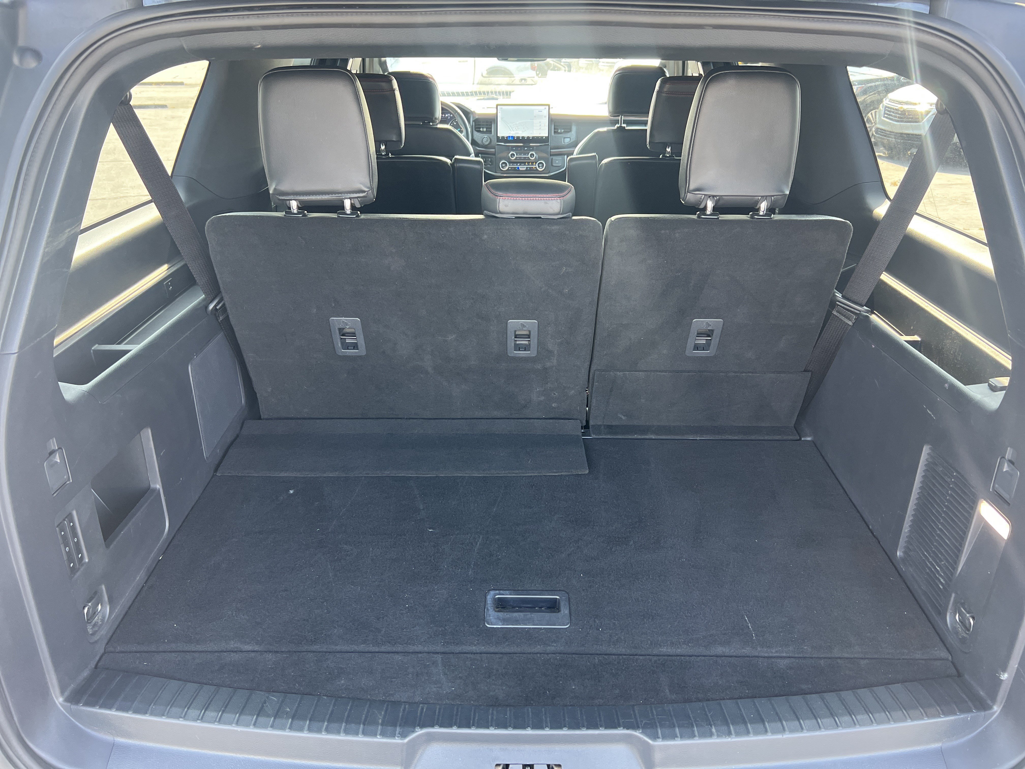 Certified 2024 Ford Expedition Max Limited AWD/4WD image 19