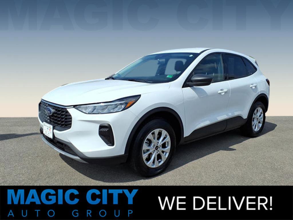 Used 2025 Ford Escape Active w/ Cold Weather Package