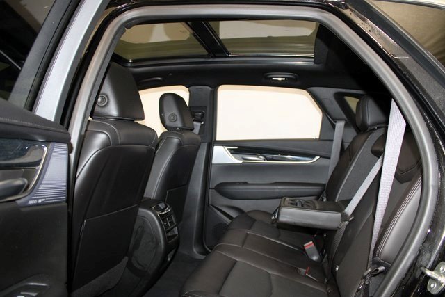 Certified 2025 Cadillac XT5 Premium Luxury image 7