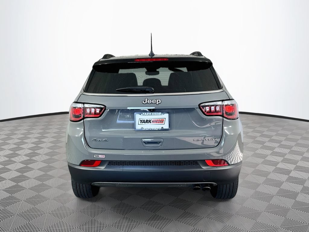 Certified 2022 Jeep Compass Limited AWD/4WD image 9