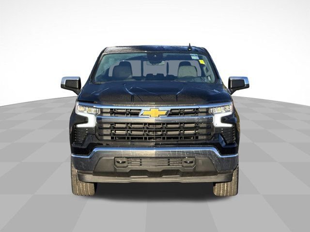 Used 2026 Chevrolet Silverado 1500 LT w/ All Star Edition Plus AWD/4WD image 2