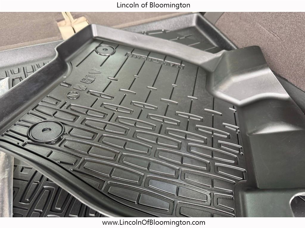 Certified 2023 Lincoln Nautilus Reserve w/ Equipment Group 201A image 27