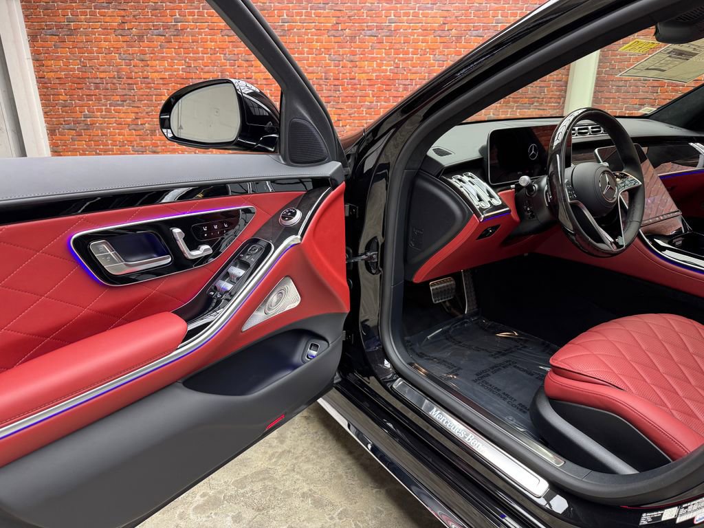 New 2026 Mercedes-Benz S 500 4MATIC image 9