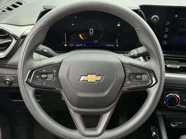 Used 2025 Chevrolet TrailBlazer LT AWD/4WD image 12