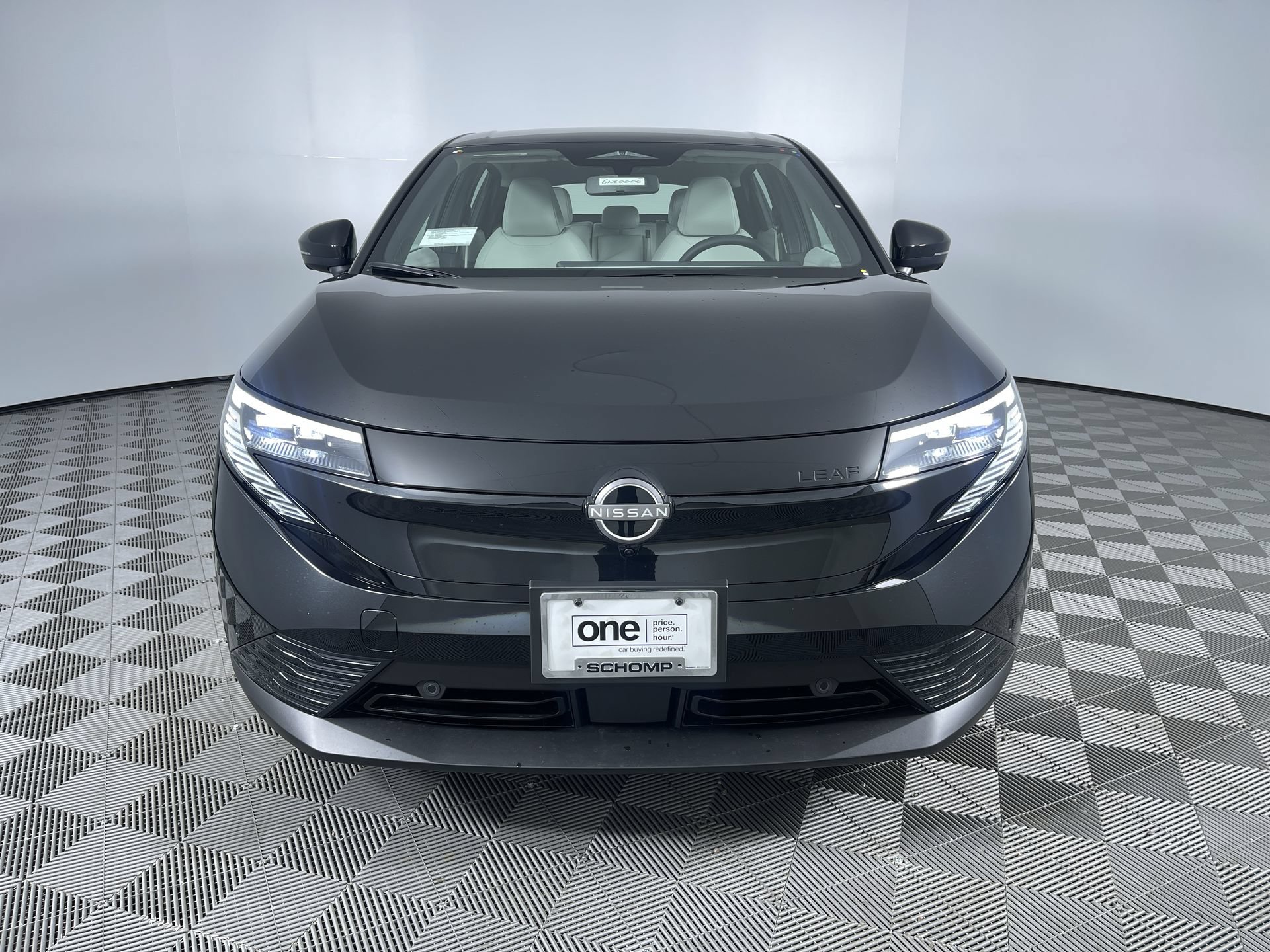 New 2026 Nissan Leaf SV+ w/ Floor Mat Package (SV+) FWD image 28