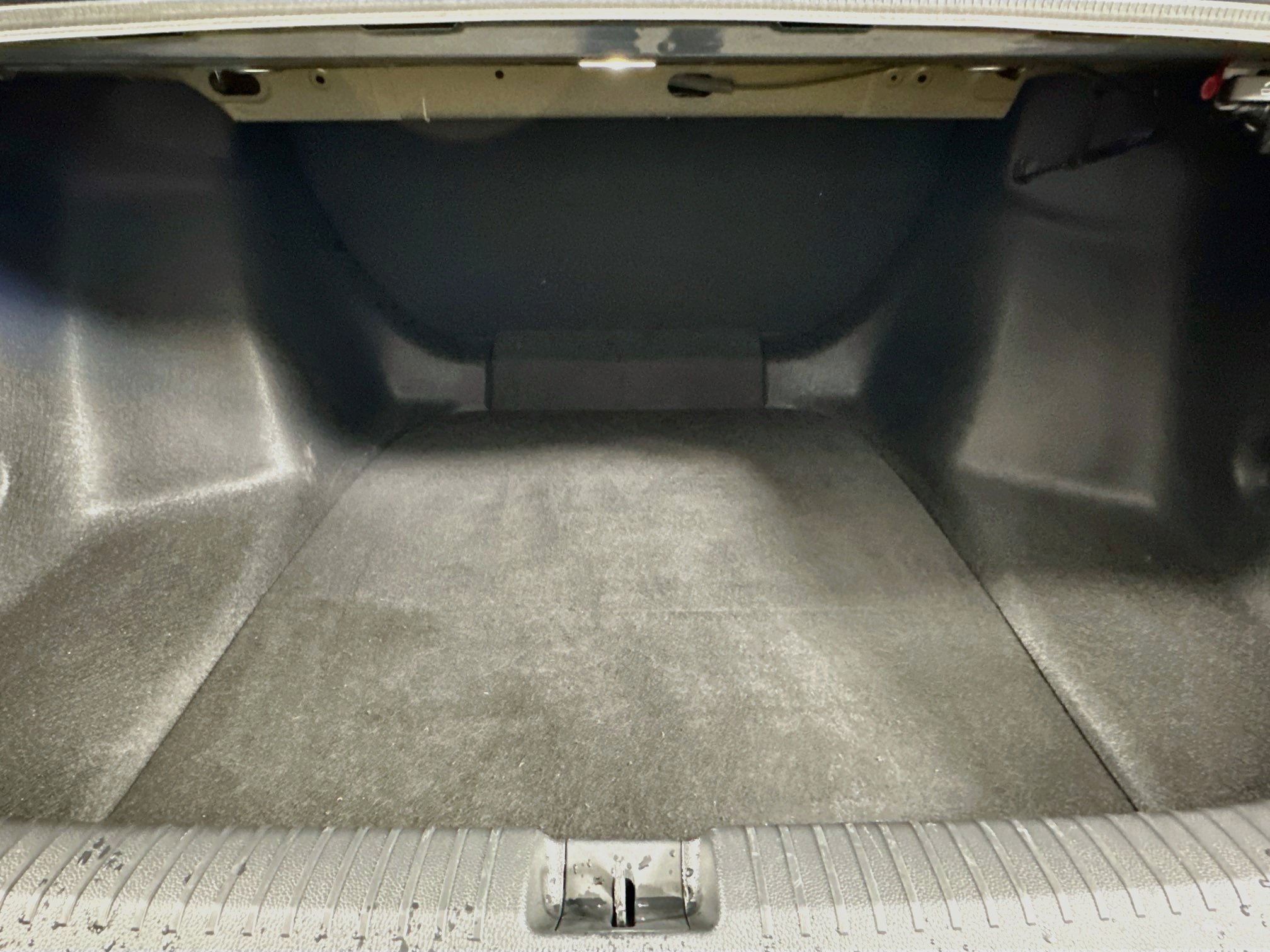 Used 2025 Honda Accord LX image 26