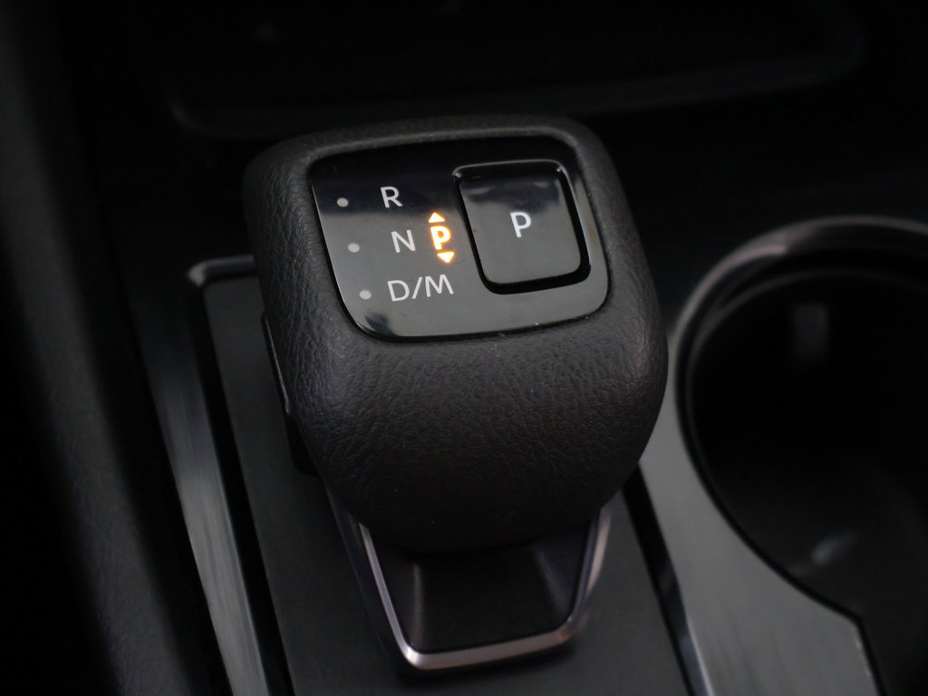 Used 2024 Nissan Rogue SV AWD/4WD image 47