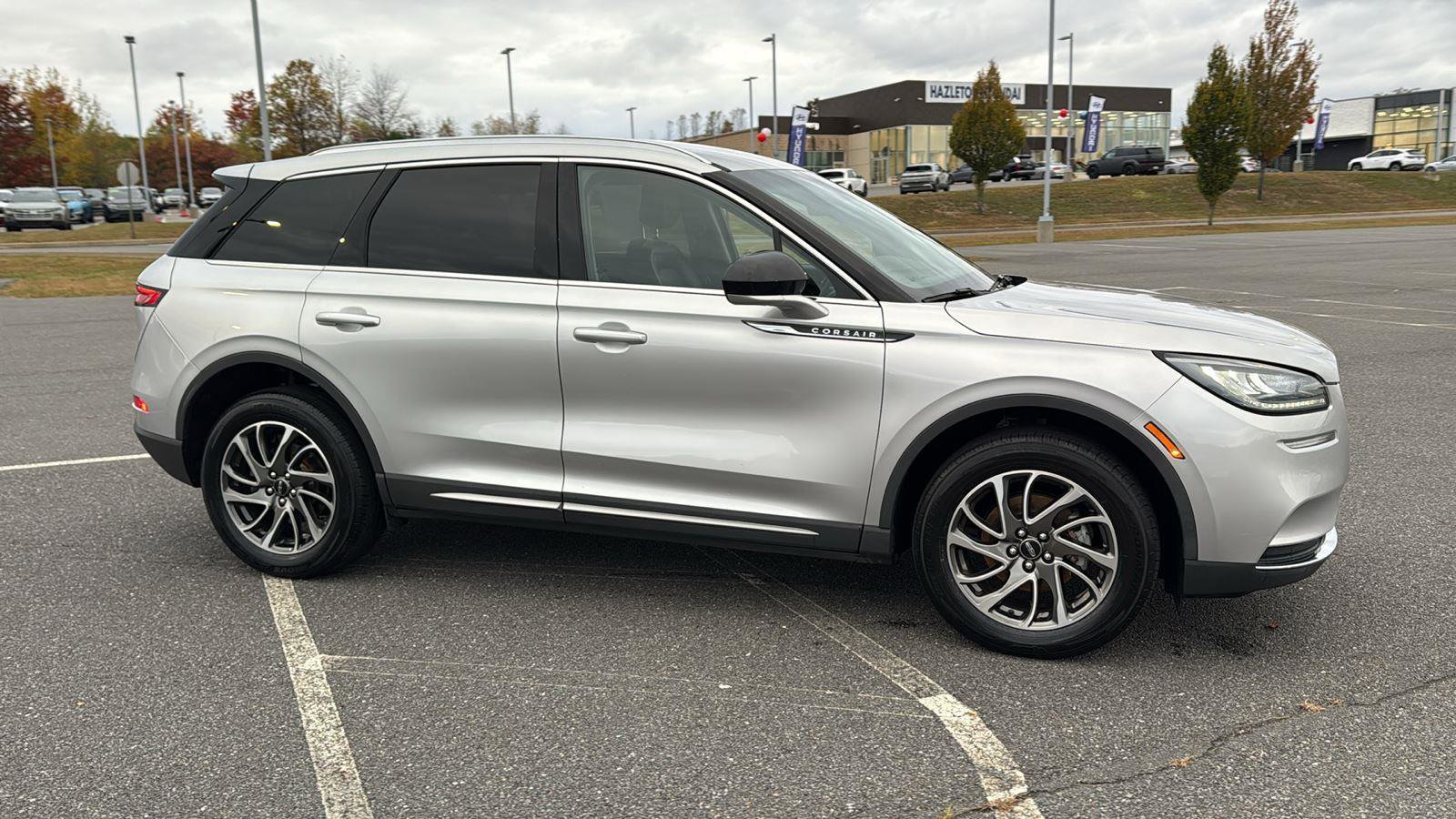 Used 2020 Lincoln Corsair AWD w/ Equipment Group 101A image 3