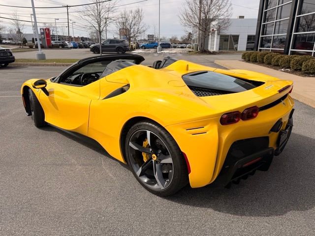 Used 2022 Ferrari SF90 Spider AWD/4WD image 11