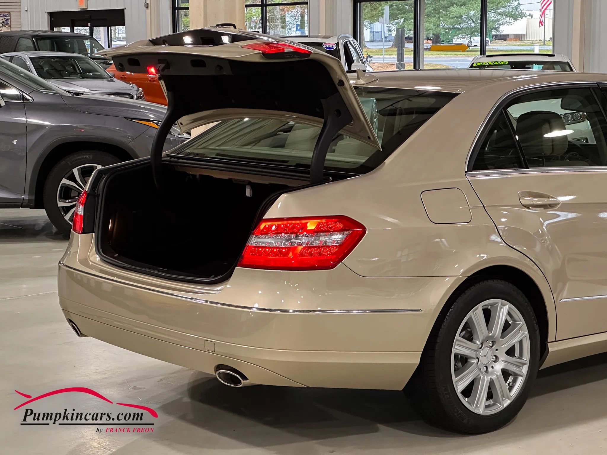 Used 2013 Mercedes-Benz E 350 Luxury w/ Premium 1 Pkg image 12