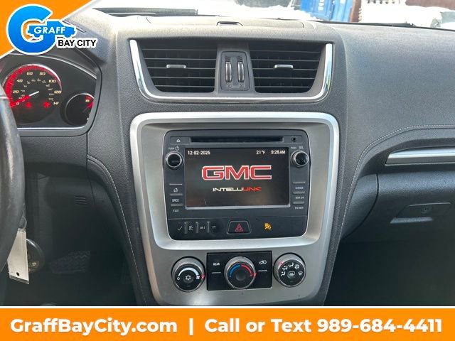 Used 2015 GMC Acadia SLE image 18