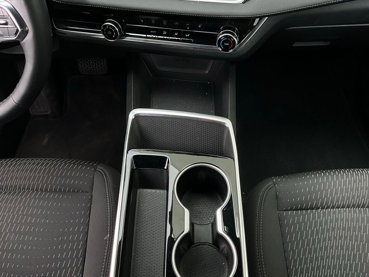 Used 2025 Chevrolet Equinox LT image 14