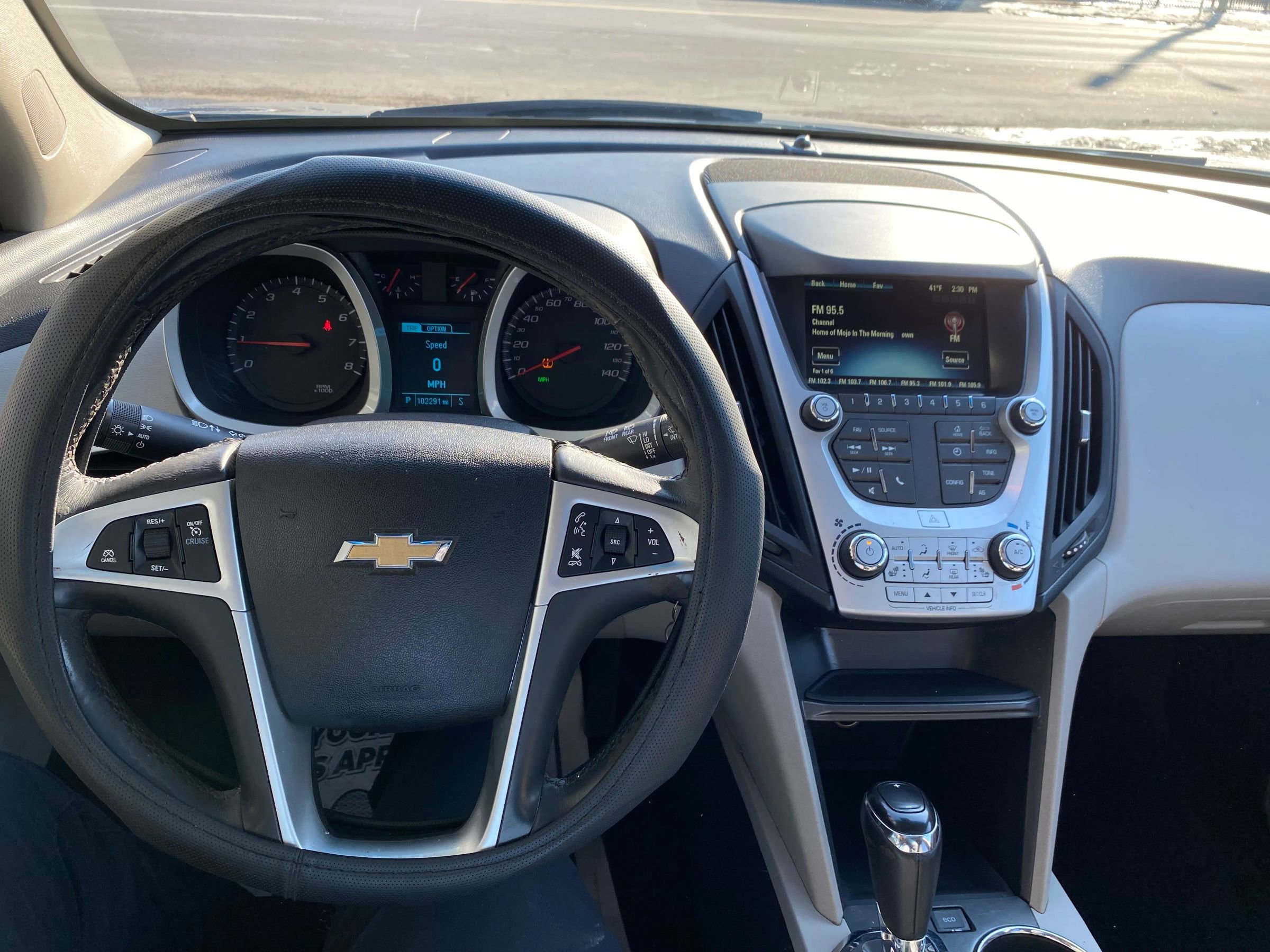 Used 2016 Chevrolet Equinox LT w/ Convenience Package image 13