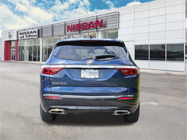 Used 2023 Buick Enclave Essence image 5