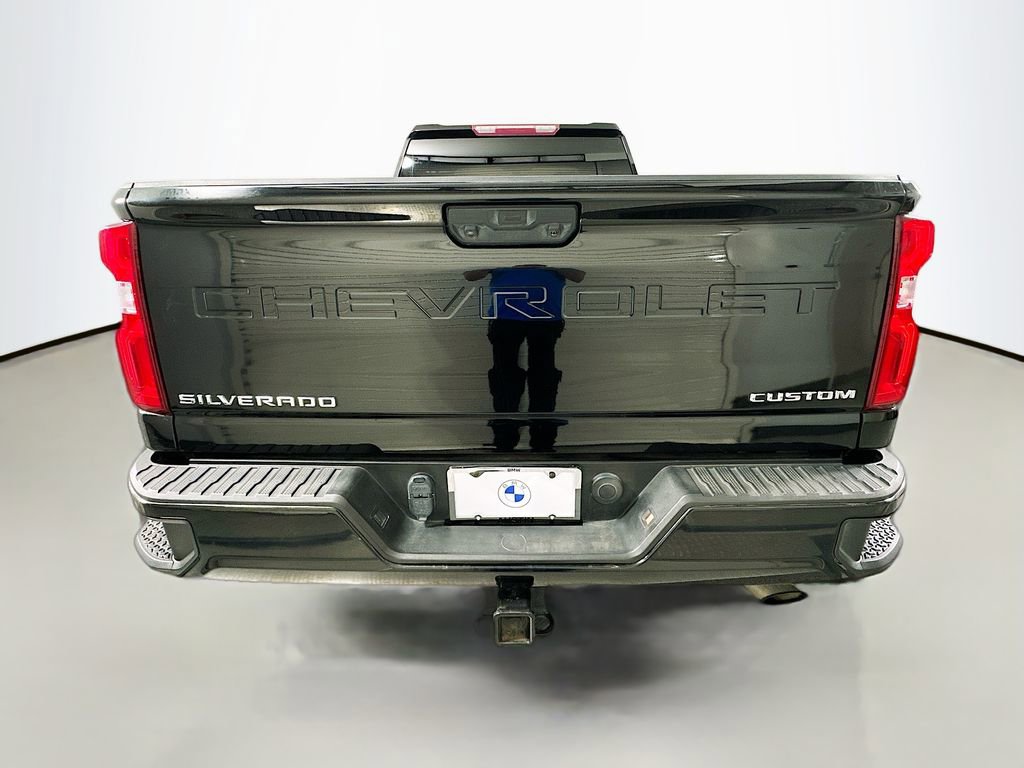 Used 2020 Chevrolet Silverado 2500 Custom w/ Custom Convenience Package image 6