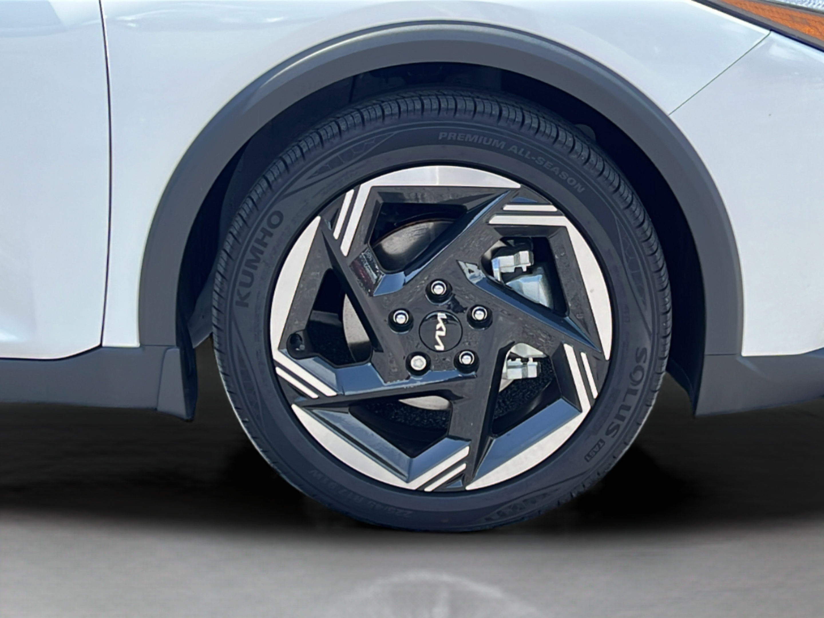 New 2026 Kia K4 EX FWD image 10