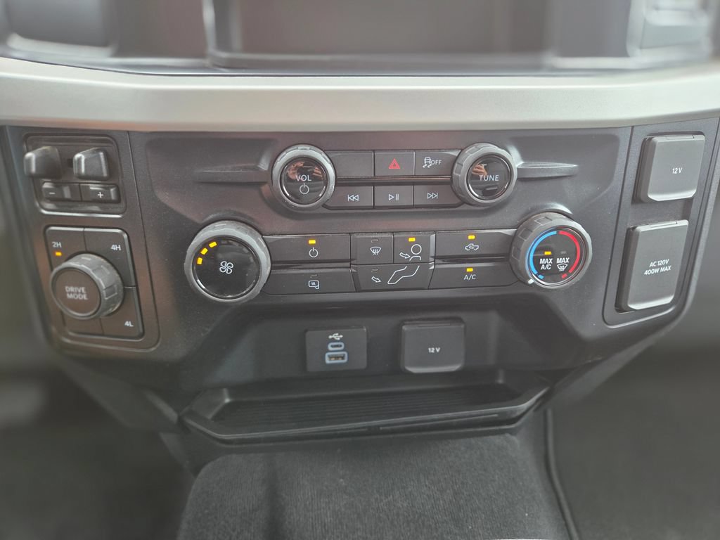 Used 2025 Ford F250 XLT AWD/4WD image 23