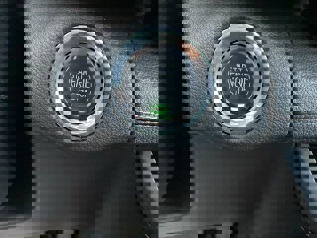 Used 2023 Buick Envision Avenir image 26