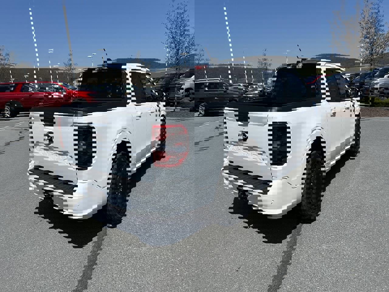 Used 2025 Ford Maverick Lobo image 7