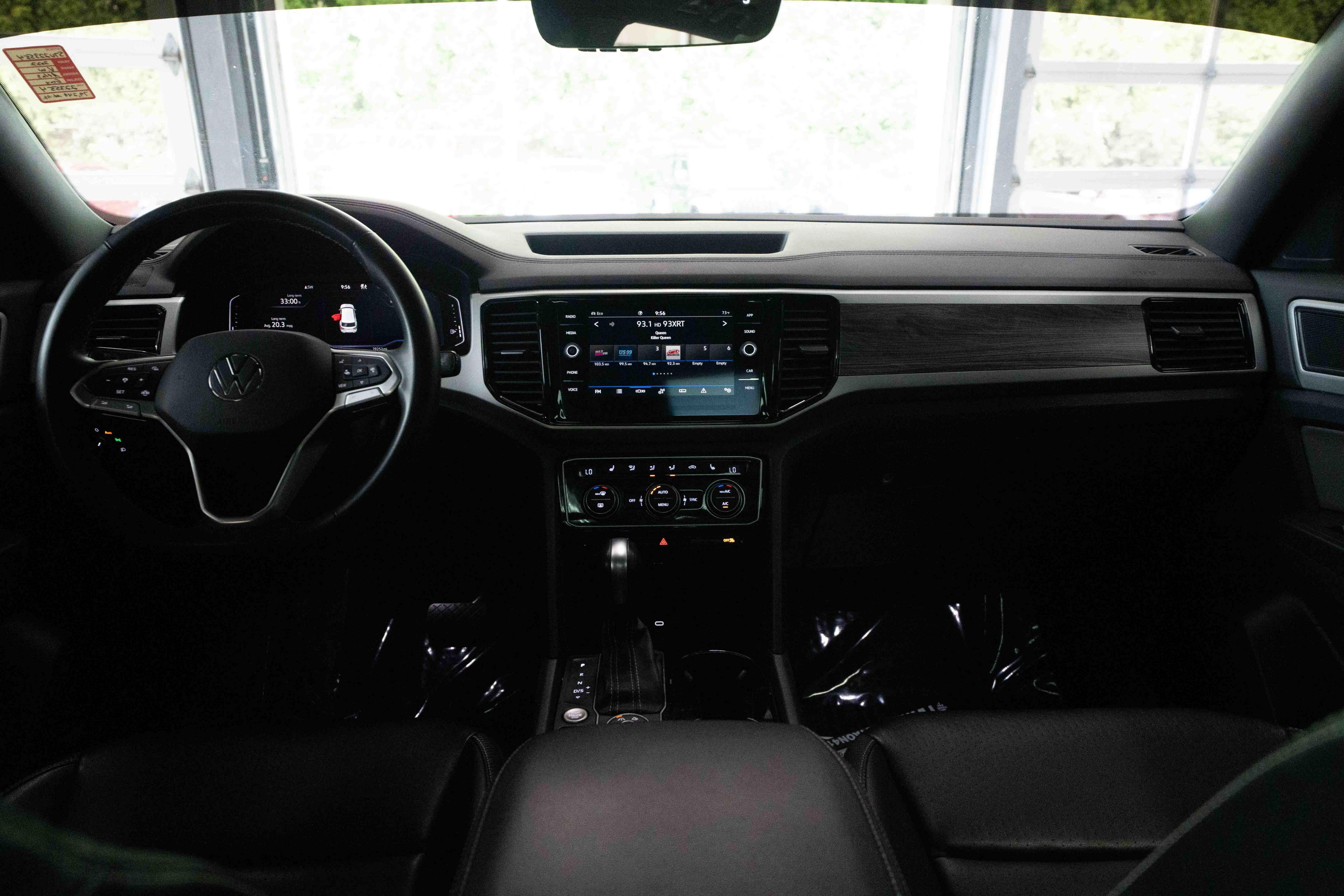 Used 2022 Volkswagen Atlas Cross Sport SE w/ Panoramic Sunroof Package AWD/4WD image 20