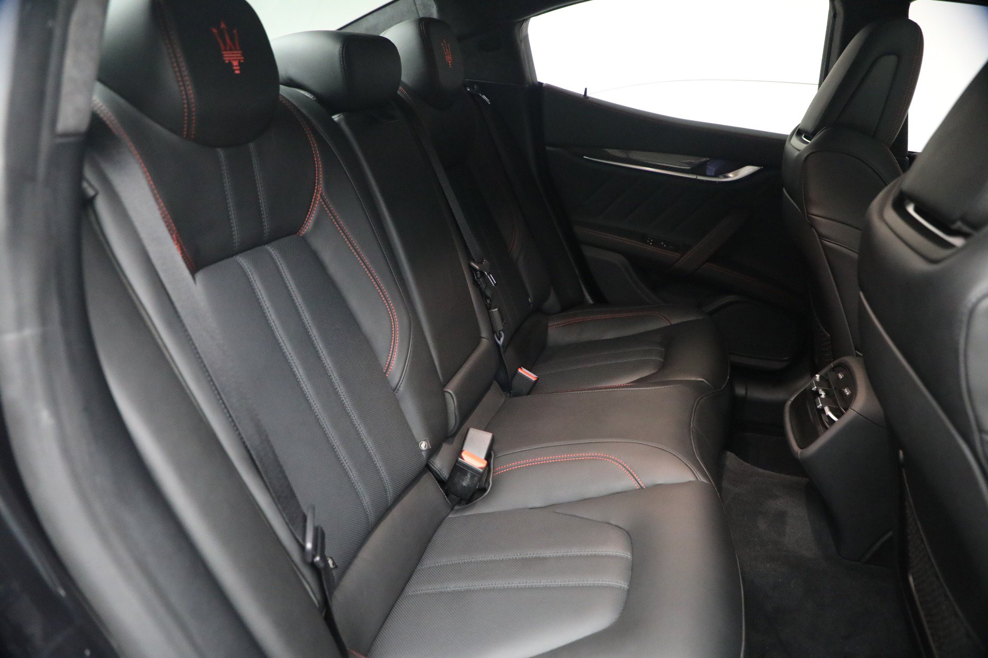Certified 2023 Maserati Ghibli Modena Q4 AWD/4WD image 17