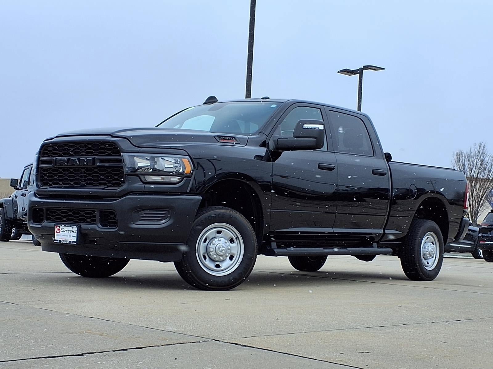 Used 2024 RAM 2500 Tradesman w/ Convenience Group AWD/4WD image 1