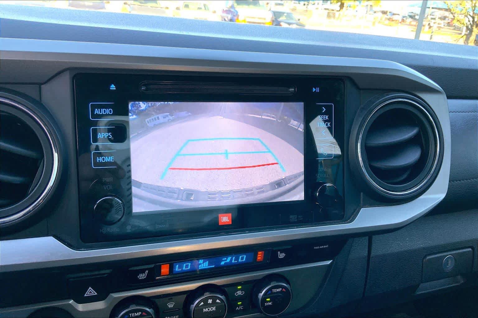 Used 2019 Toyota Tacoma Limited AWD/4WD image 27