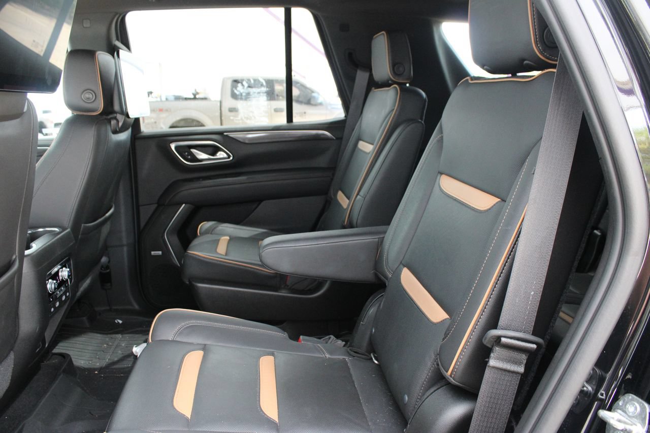 Used 2021 GMC Yukon AT4 w/ AT4 Premium Plus Package AWD/4WD image 21