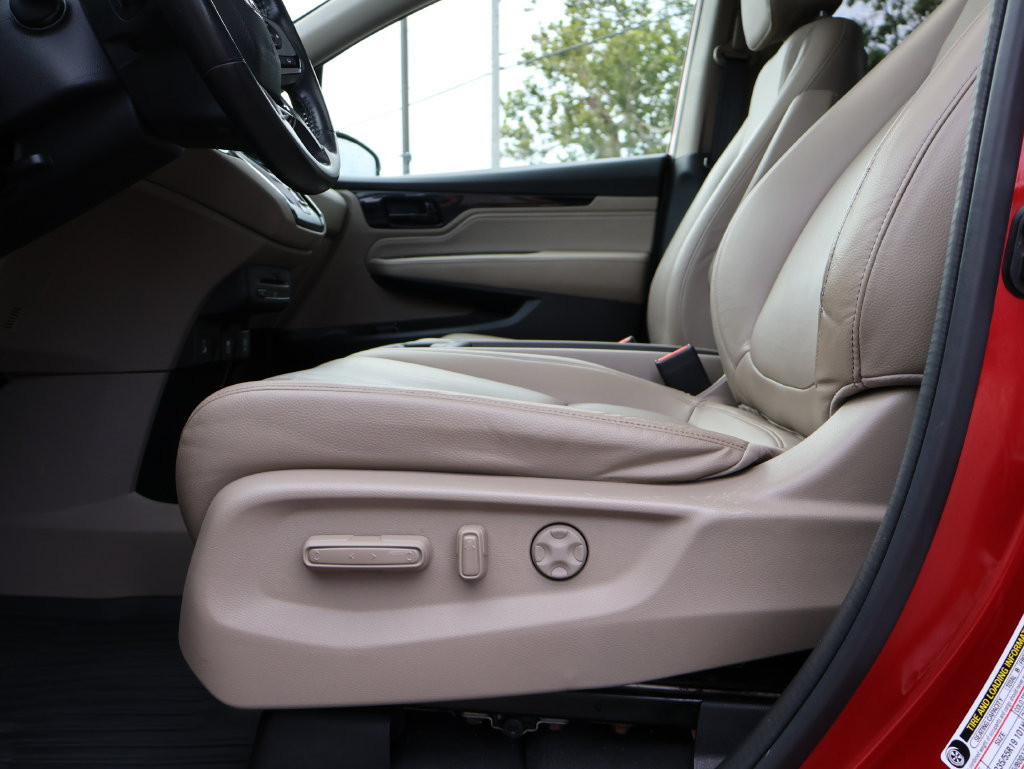 Certified 2023 Honda Odyssey Touring image 34