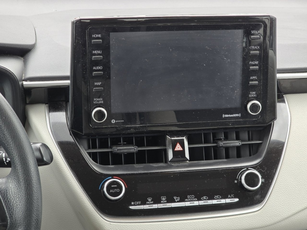 Used 2022 Toyota Corolla LE image 12