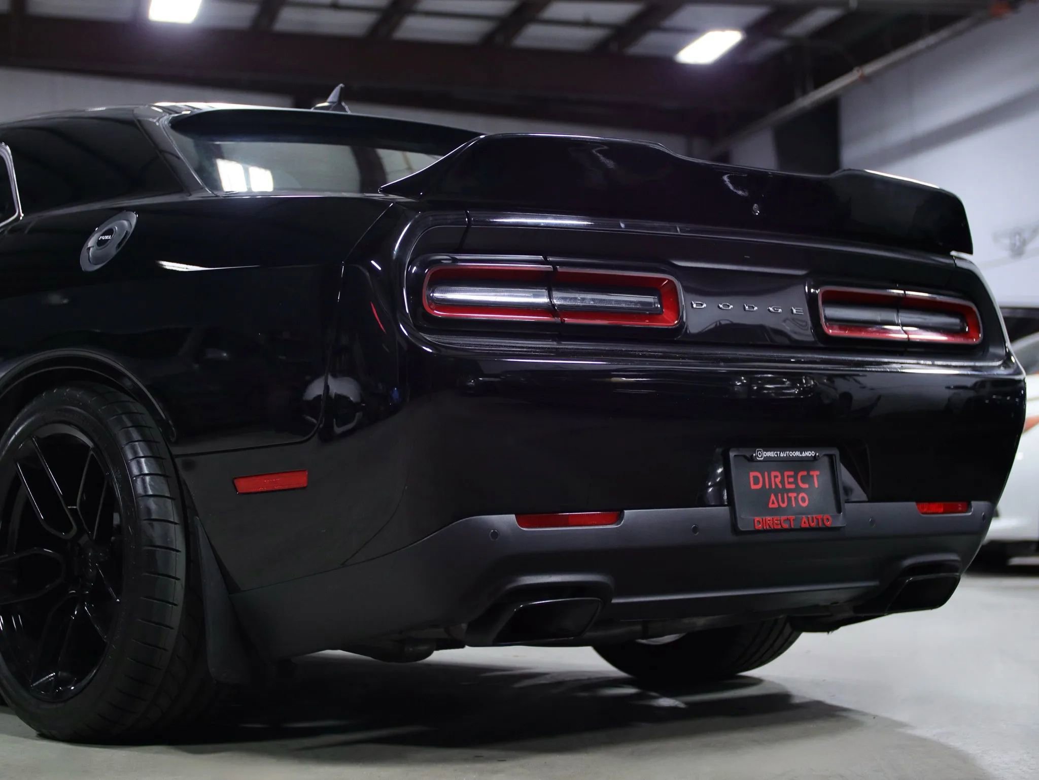 Used 2016 Dodge Challenger R/T image 20
