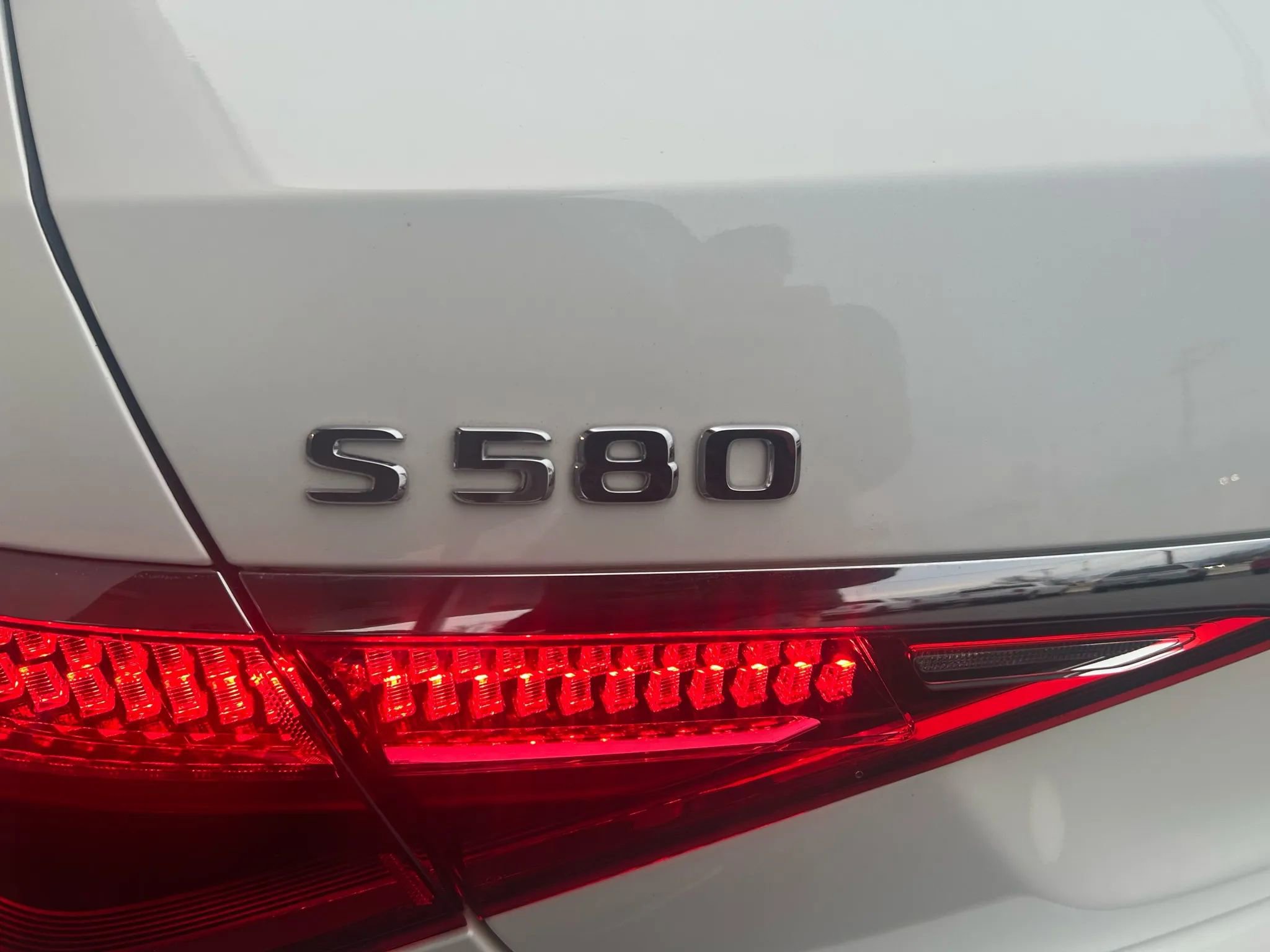 Used 2023 Mercedes-Benz S 580 4MATIC Sedan image 20