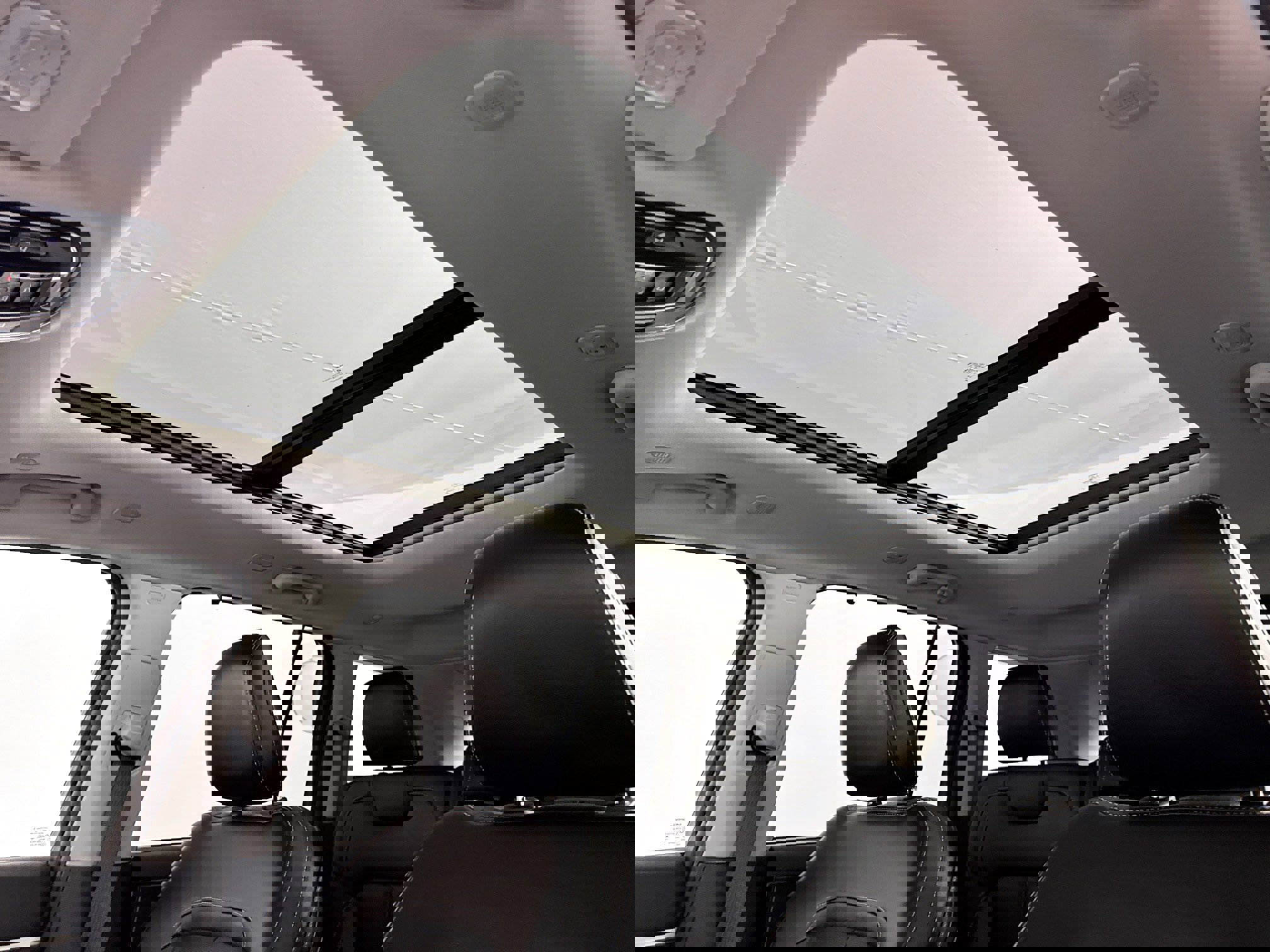 Used 2023 Jeep Grand Cherokee 30th Anniversary image 20