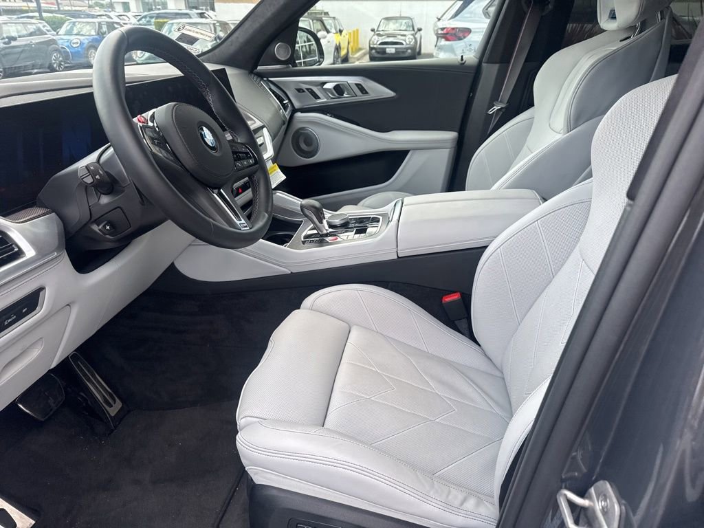 Used 2026 BMW XM Label Red AWD/4WD image 18