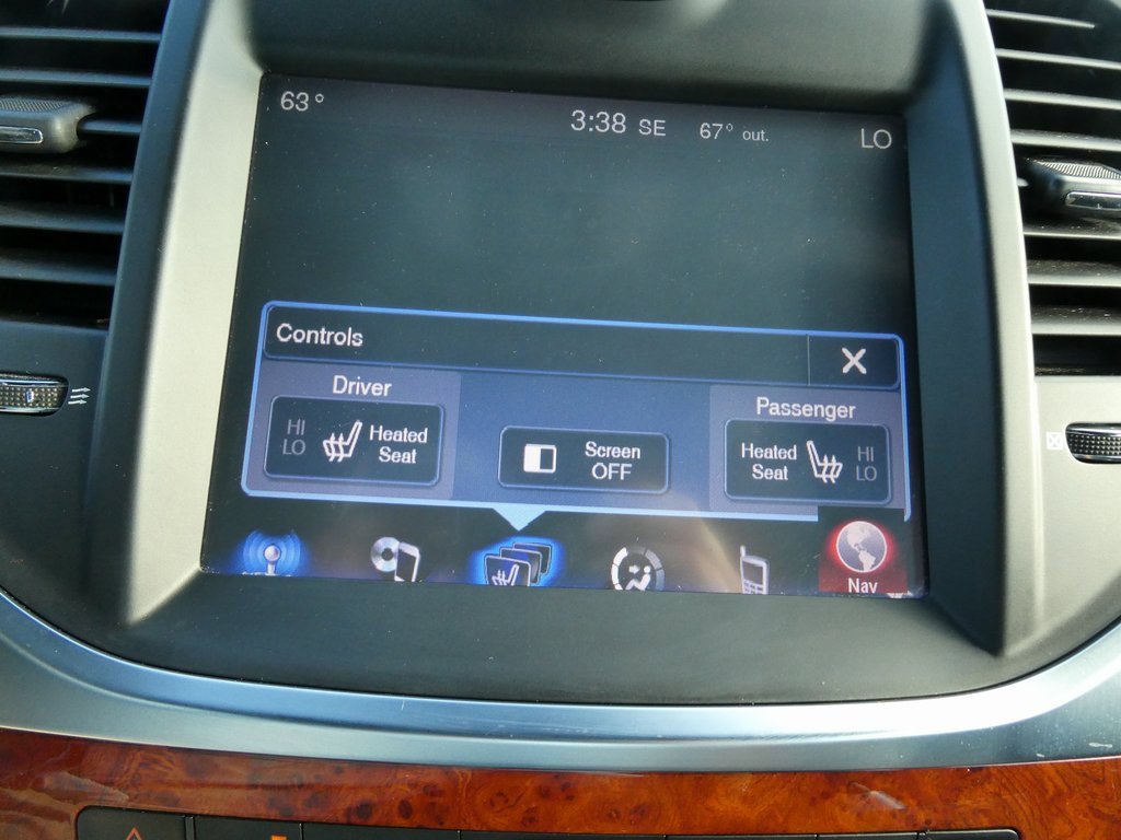 Used 2014 Chrysler 300 image 24