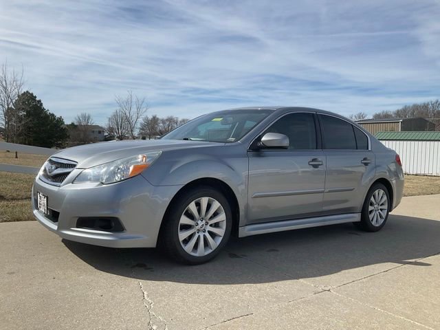 Used 2011 Subaru Legacy 2.5i Limited w/ Appearance Package 1E video 1