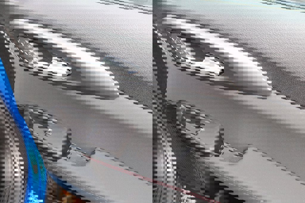 New 2024 Dodge Hornet R/T w/ R/T Blacktop Package image 18